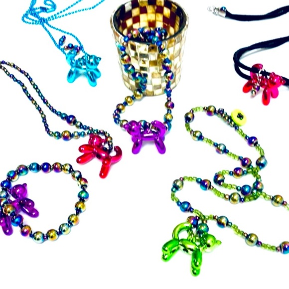 Magenta Leather Toyland Kitty Cat Balloon Necklace - Picture 3 of 5